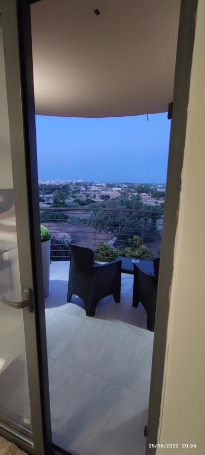 Skyline Court Holiday Apartments Hal Ghaxiak Extérieur photo